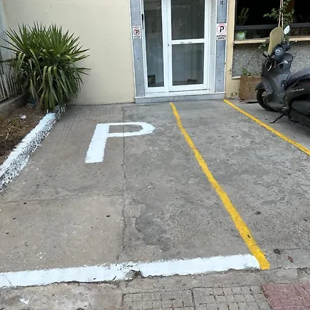 Apartment Cozy With Parking Near The Center Athens
